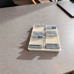 Ziyaretçi Kartı Standı - 50 Bölmeli Kimlik Kartı Tutucu - Profesyonel Resepsiyon Kartlığı